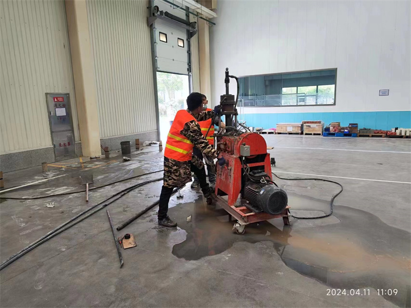 嵊泗厂房地面下沉塌陷注浆加固施工